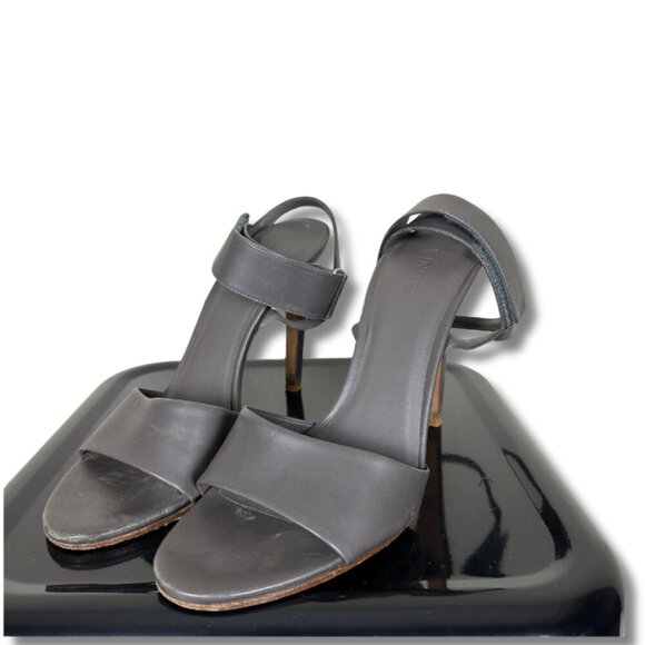 Vince Genna Double-Strap Leather Sandals Heels Sporty Gray Women's Size 9.5 - Picture 1 of 12